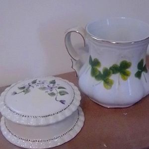 Porcelain cup and trinket box